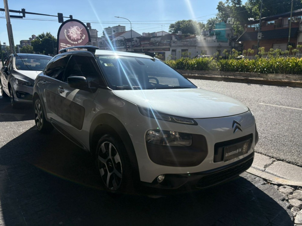 Citroën C4 Cactus Shine — foto 12